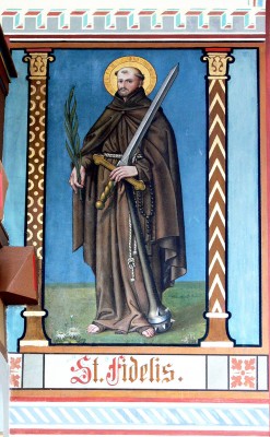 800px-Pfärrenbach_Wandmalerei_Fidelis_von_Sigmaringen.jpg